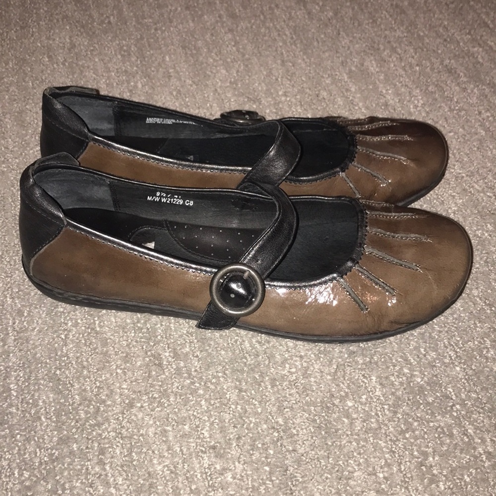 Born Shoes